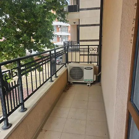 Studio De Lux Apartment Slantschew brjag